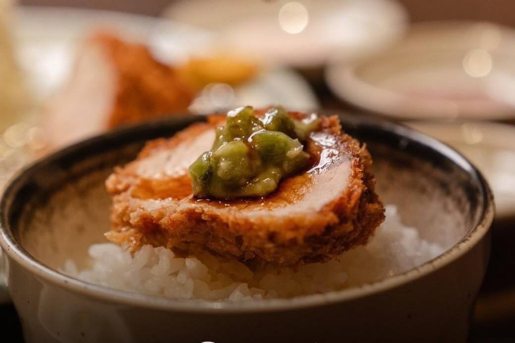 Tonkatsu Aoki ทงคัตสึ อาโอกิ อาหารญี่ปุ่น หมูทอด