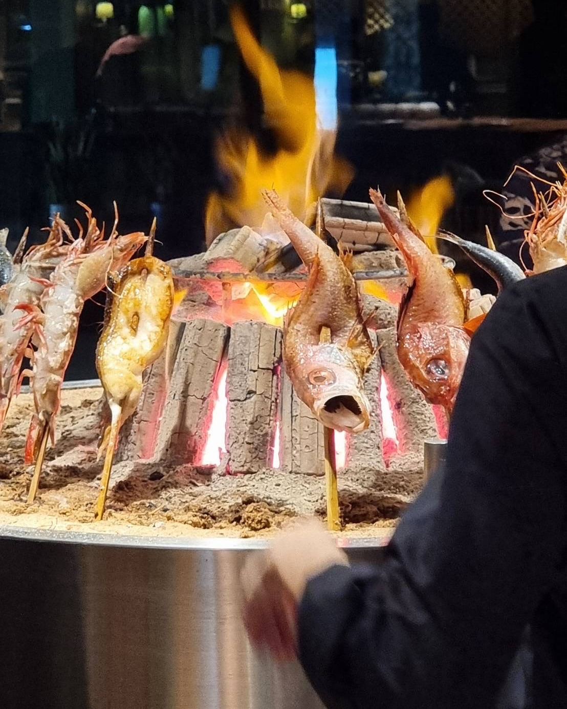 Robata Kitaro Sushi 寿司と炉端焼き 喜多郎寿し KAGUYA