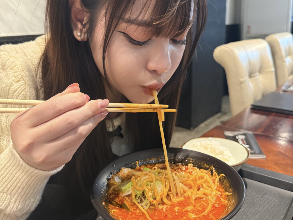 Kol ทานราเมงร้าน Miso Ramen Chikura