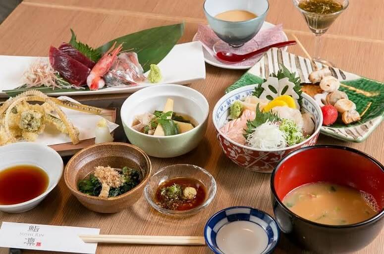 2. SUSHI RIN - แนะนำ 30 ร้านซูชิ (Sushi) ในกรุงเทพฯ เดินทางสะดวก