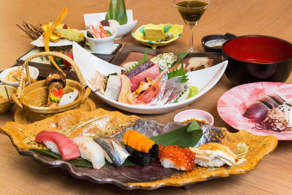2. SUSHI RIN - แนะนำ 30 ร้านซูชิ (Sushi) ในกรุงเทพฯ เดินทางสะดวก