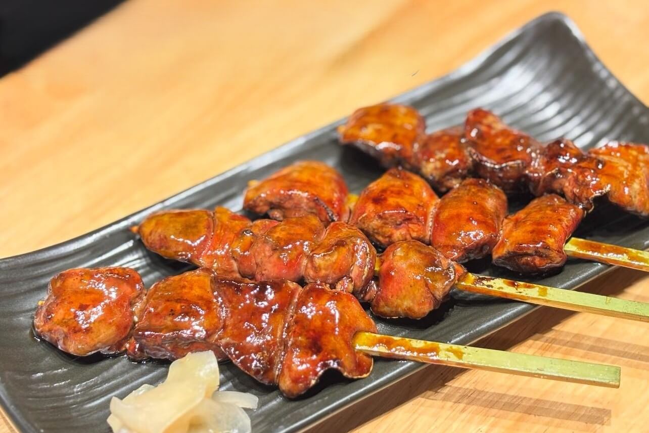 Kitaro musubi Siracha คิทาโร่ มุซูบิ ศรีราชา อาหารญี่ปุ่น ซูชิ อิซากายะ