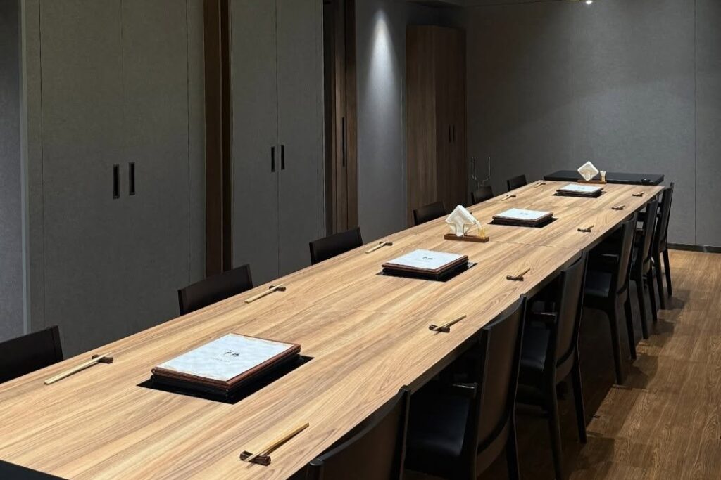 4. KOUBAI Ginza Shabu Shabu - 25 ร้านอาหารญี่ปุ่นย่านสีลม รวมร้านอร่อยใจกลางเมือง
