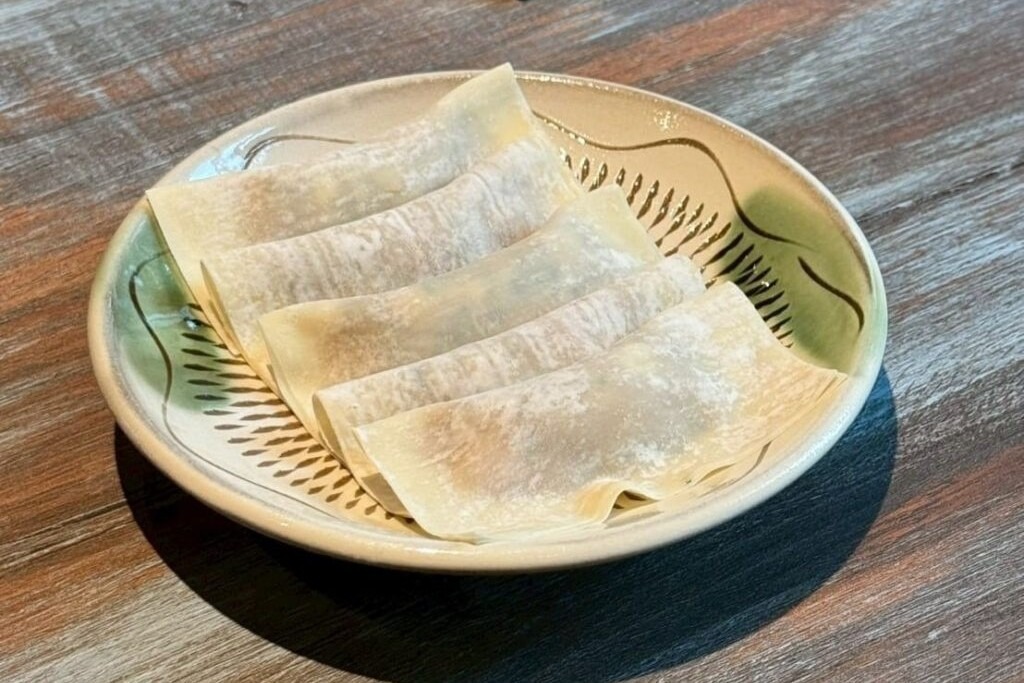 9. NABEJIRO ShabuSuki Buffet - 35 ร้านอาหารญี่ปุ่นย่านพร้อมพงษ์ (Phromphong) รวมร้านอร่อยสไตล์ญี่ปุ่น