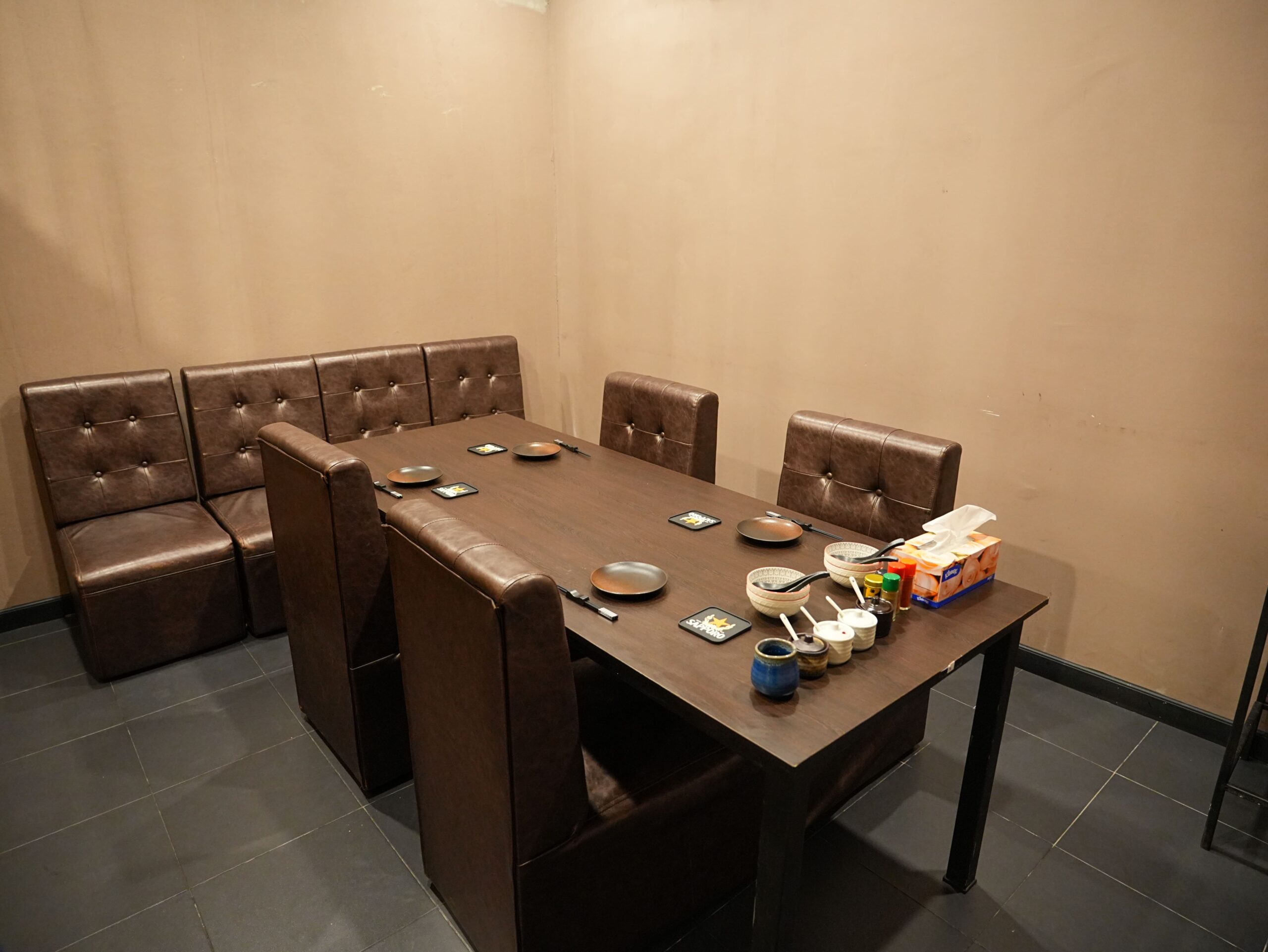 Kitaro Musubi Sriracha