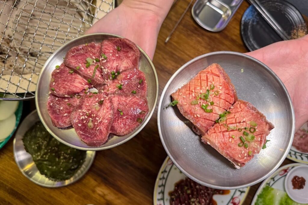 9. Yakiniku Kemuri Japanese BBQ - แนะนำ 40 ร้านยากินิกุ (Yakiniku) ถูกใจคนรักปิ้งย่างสไตล์ญี่ปุ่น