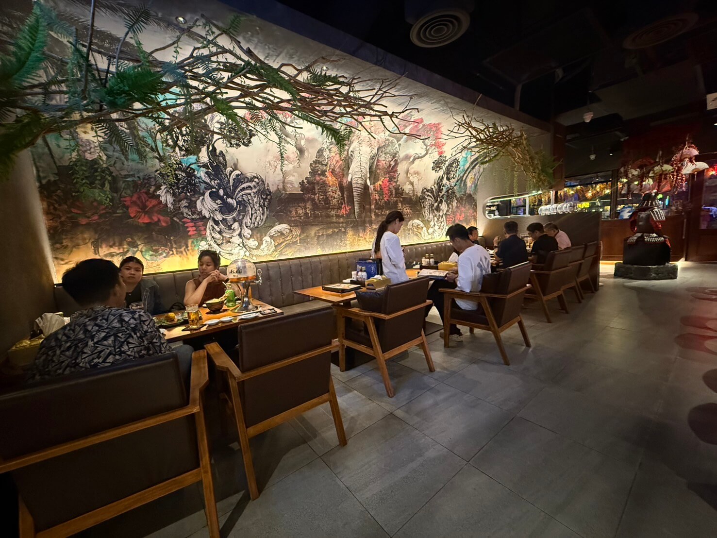ร้าน Shakariki 432" สาขาเอ็มสเฟียร์