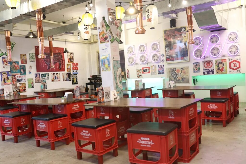 9. Yakiniku Kemuri Japanese BBQ - แนะนำ 40 ร้านยากินิกุ (Yakiniku) ถูกใจคนรักปิ้งย่างสไตล์ญี่ปุ่น
