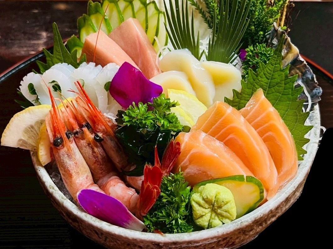 SHAKARIKI432 The Circle Ratchapruek