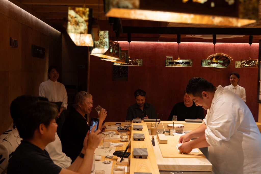 2. Sushi Iwai - 20 ร้านซูชิ (Sushi) ย่านพร้อมพงษ์ อร่อยพรีเมียม เดินทางง่าย