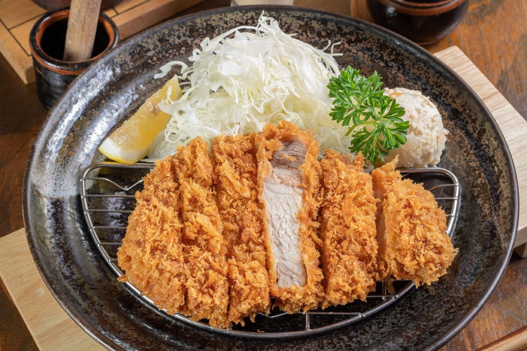 katsushin คัตสึชิน ทงคัตสึ อาหารญี่ปุ่น สีลม ศาลาแดง สุรวงศ์