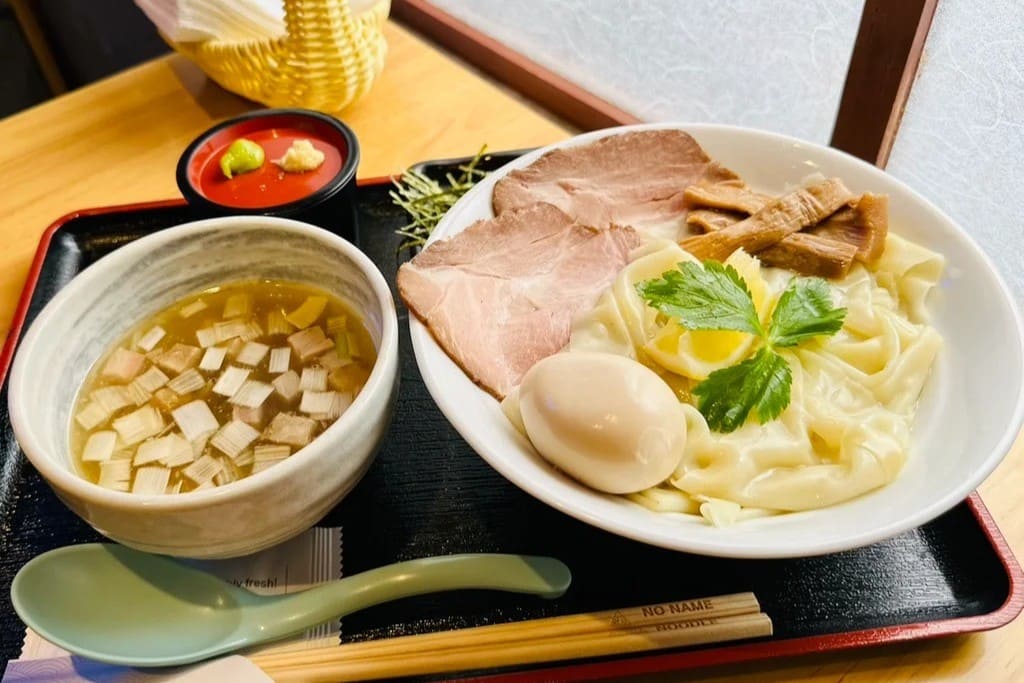 SHOYU STAND ราเมง Ramen อาหารญี่ปุ่น ทองหล่อ No Name Noodle