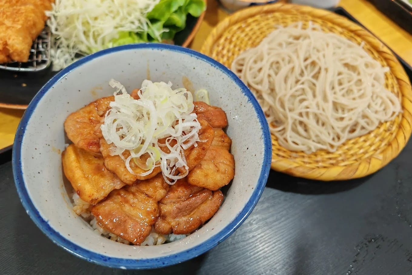 Sunami handmade Soba Udon โซบะ อุเ้ง เส้นสด ทำมือ ธนิยะ อาหารญี่ปุ่น