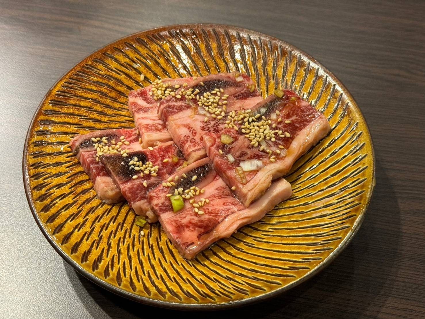 Oniku to Gohan Thonglor