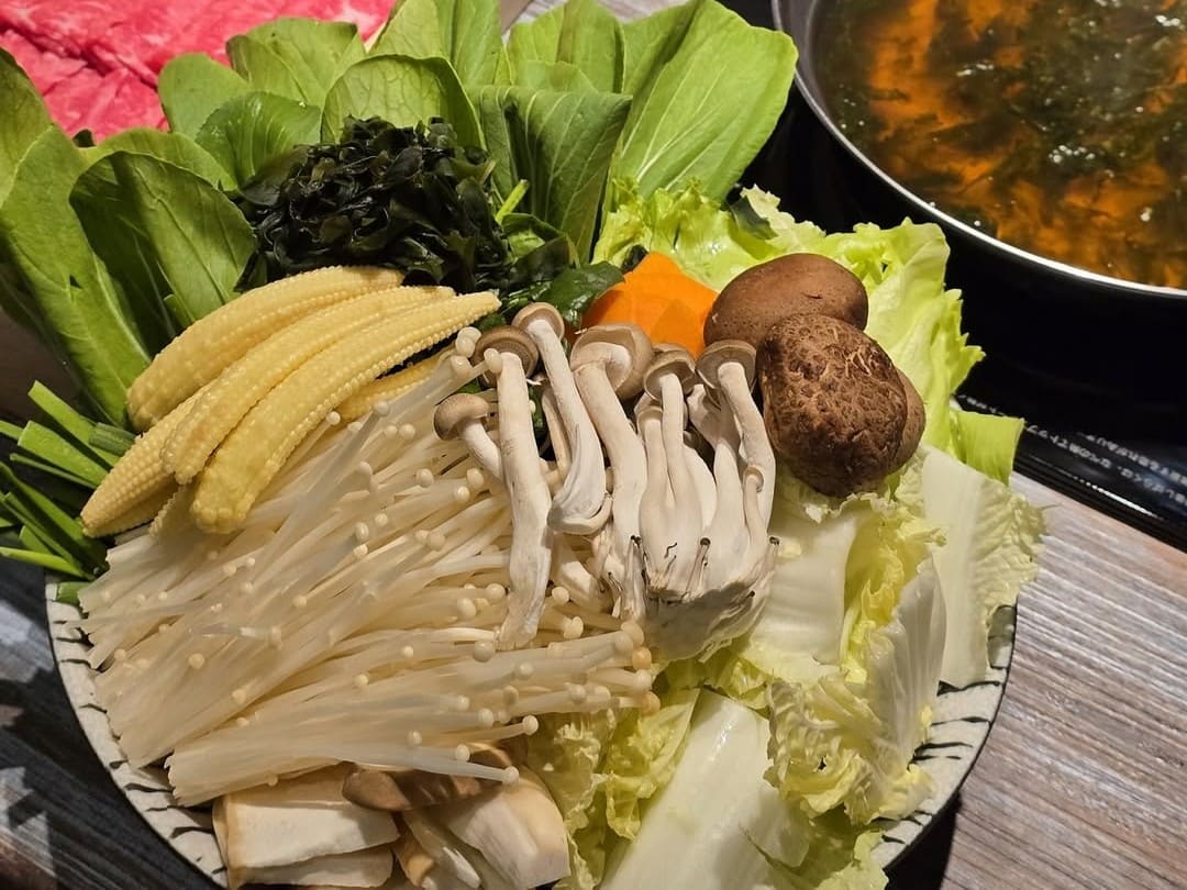 NABEJIRO ShabuSuki Buffet ชาบูชาบู สุกี้ยากี้ พร้อมพงษ์ อาหารญี่ปุ่น