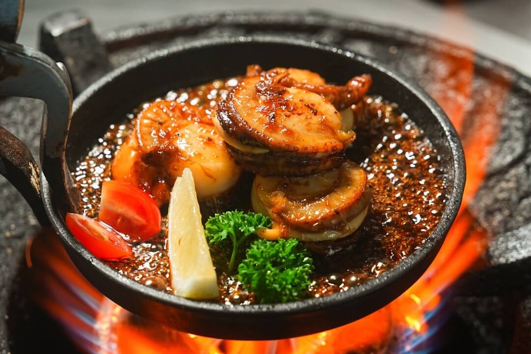 Yuna japanese restaurant ยูนะ ยูนา ร้านอาหารญี่ปุ่น อาหารญี่ปุ่น ซูชิ นานา