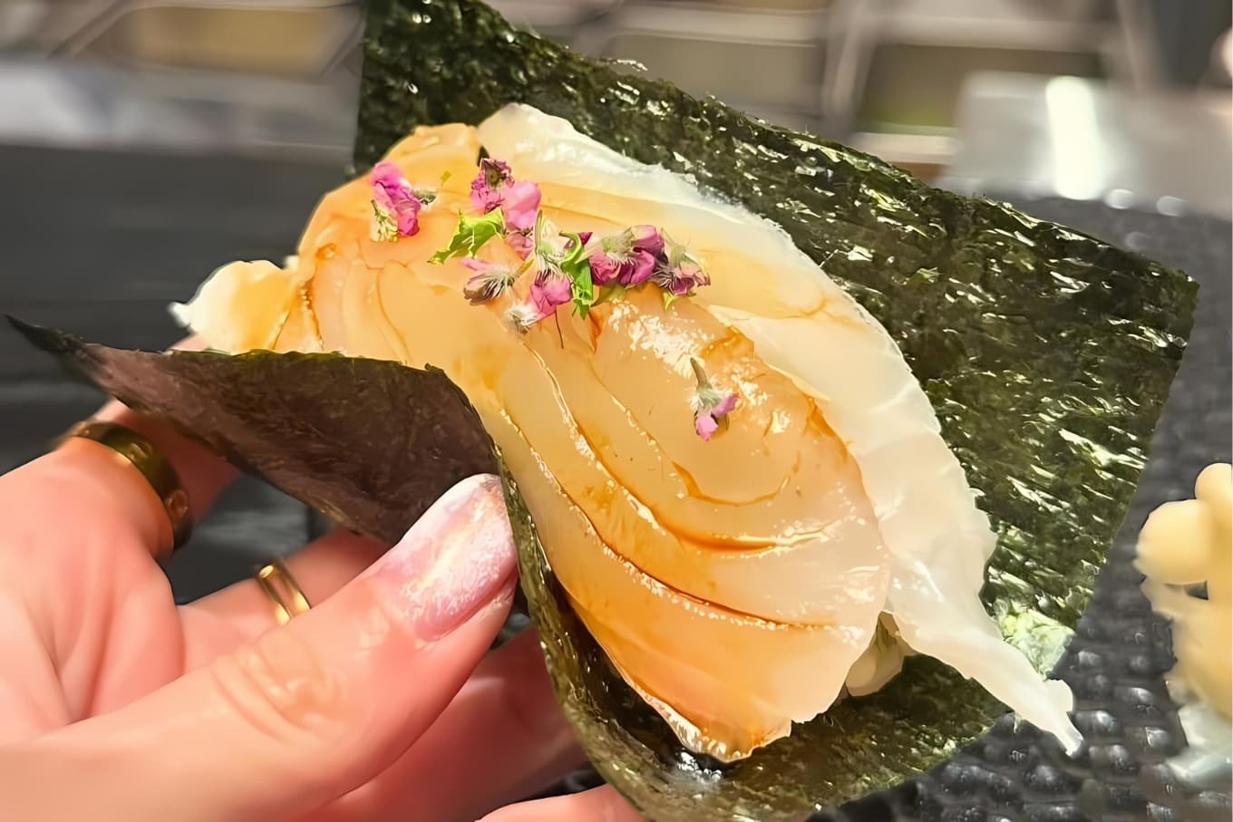 Maison Roru ICONSIAM เมซอง โรล แฮนด์โรล ซูชิ ไอคอนสยาม อาหารญี่ปุ่น sushi