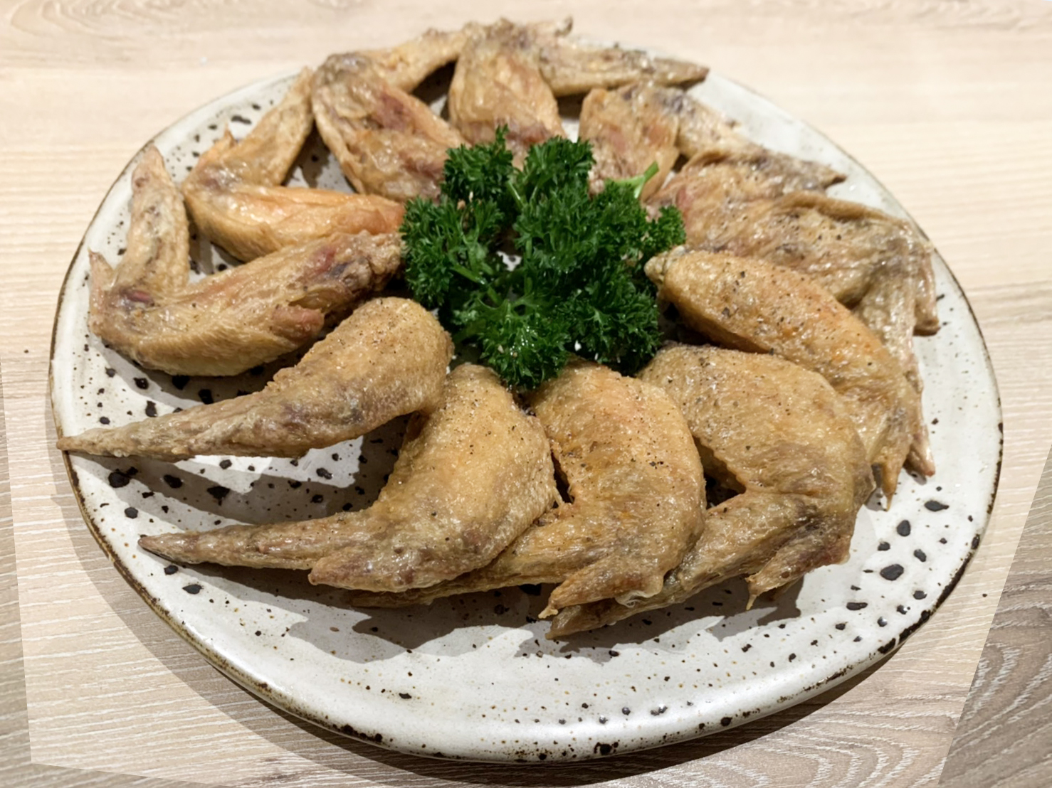 Hokkaido Sushi Izakaya EZOYA พร้อมพงษ์ phromphong