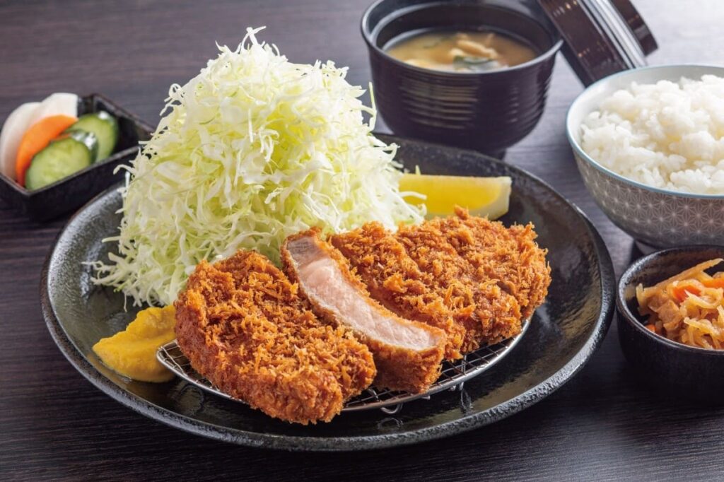 ทงคัตสึ (Tonkatsu)