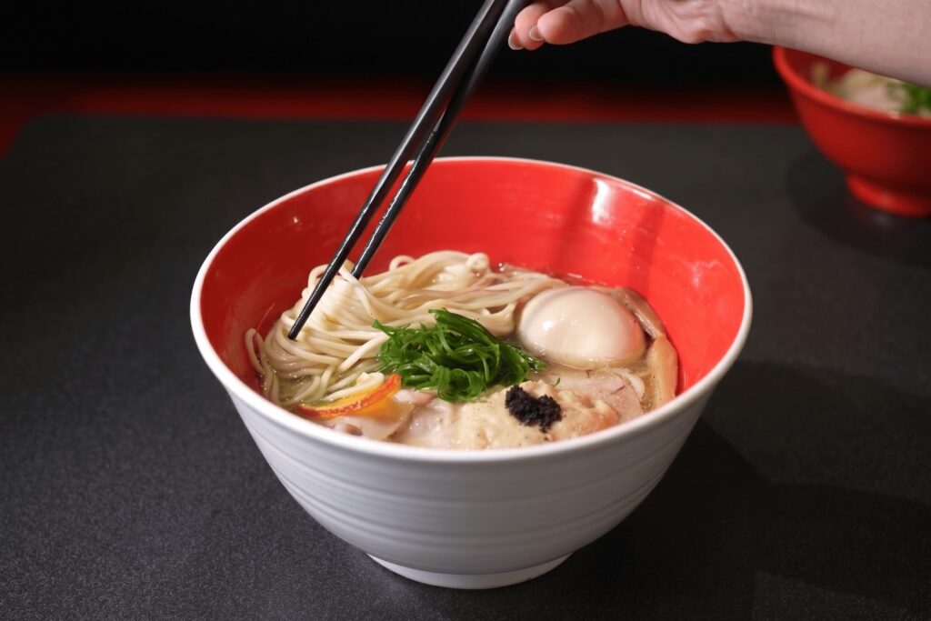 1. Tsuta Thailand - 15 ร้านราเมง (Ramen) ต้นตำรับญี่ปุ่น ที่มาเปิดสาขาในไทย
