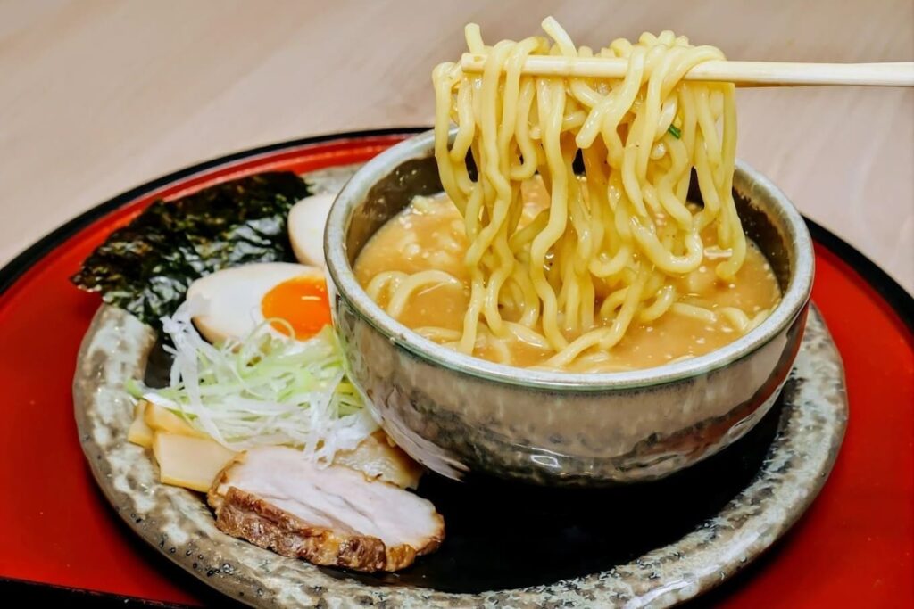 11. Hokkaido Ramen Santouka - 15 ร้านราเมง (Ramen) ต้นตำรับญี่ปุ่น ที่มาเปิดสาขาในไทย