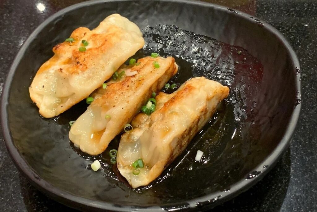 10. AKA Japanese Restaurant - 10 ร้านอาหารญี่ปุ่นในเซ็นทรัล ศาลายา (Central Salaya) ลิสต์พิกัดรสเด็ด ครบจบทุกไลน์ความอร่