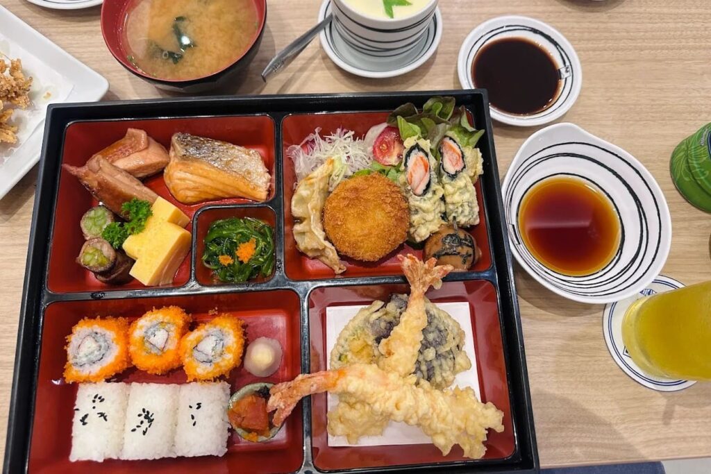 8. Fuji Restaurant - 10 ร้านอาหารญี่ปุ่นในเซ็นทรัล ศาลายา (Central Salaya) ลิสต์พิกัดรสเด็ด ครบจบทุกไลน์ความอร่อย