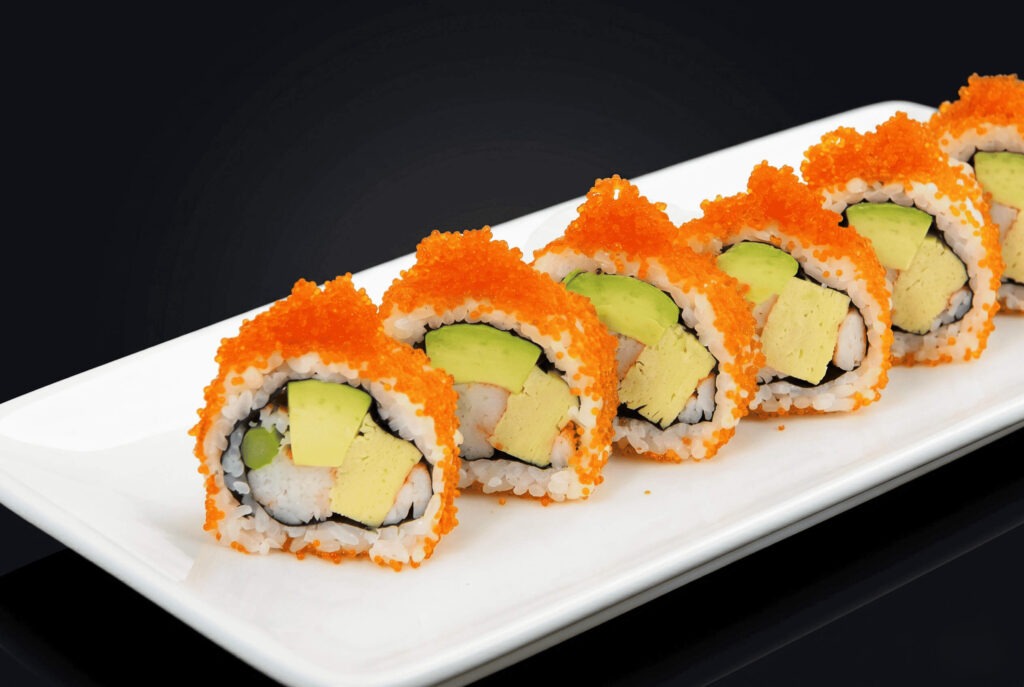 1. Tora Sushi Ratchapruek - 10 ร้านอาหารญี่ปุ่นแคลิฟอร์เนียโรล (California Roll) ซูชิฟิวชั่นแบบกลับด้าน อร่อยฟินเต็มคำ