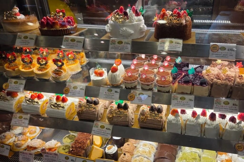 1. Custard Nakamura - 15 ร้านขนมปัง แป้งนุ่ม กลิ่นหอมกรุ่น อบสดใหม่ทุกวัน