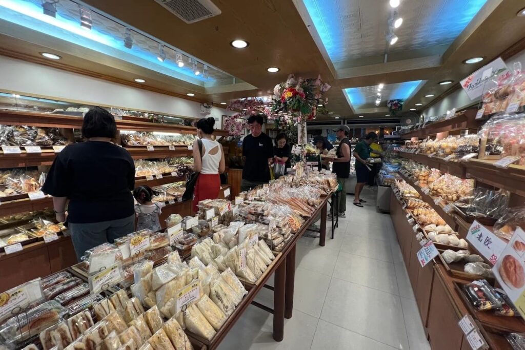 1. Custard Nakamura - 15 ร้านขนมปัง แป้งนุ่ม กลิ่นหอมกรุ่น อบสดใหม่ทุกวัน