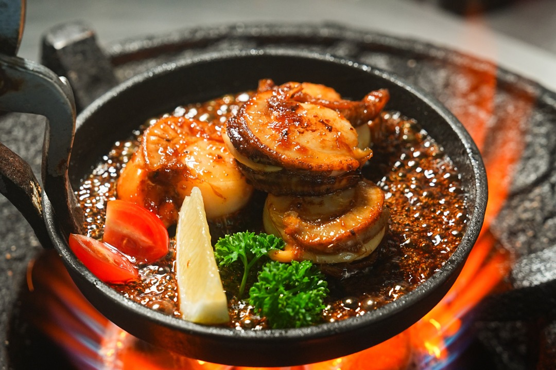 Yuna japanese restaurant ยูนะ ยูนา ร้านอาหารญี่ปุ่น อาหารญี่ปุ่น ซูชิ นานา
