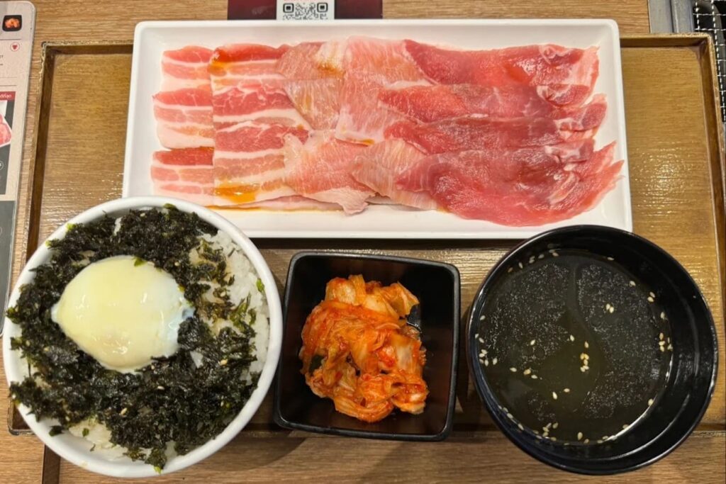3. Yakiniku Like - 8 ร้านยากินิกุ (Yakiniku) แถวย่านนานา ลิ้มรสเนื้อวากิวพรีเมียมส่งตรงจากญี่ปุ่น