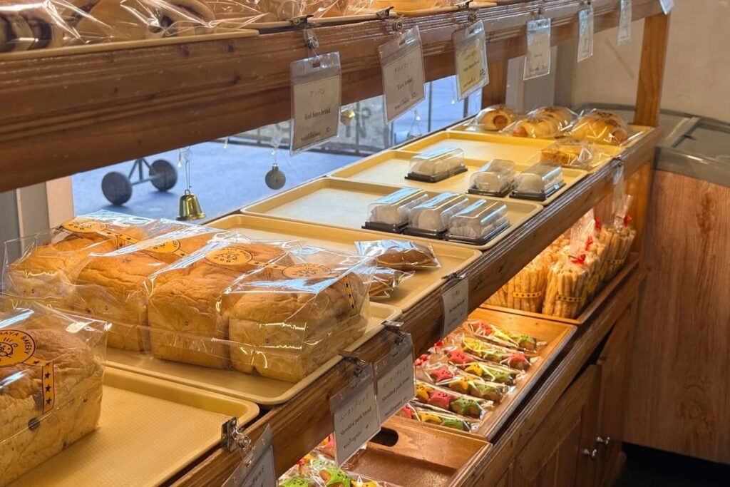 4. Toraya Bakery - 15 ร้านขนมปัง แป้งนุ่ม กลิ่นหอมกรุ่น อบสดใหม่ทุกวัน