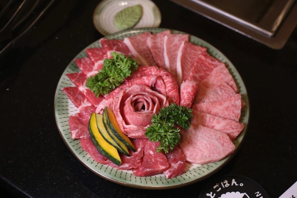 5. Oniku to Gohan - 8 ร้านยากินิกุ (Yakiniku) แถวย่านนานา ลิ้มรสเนื้อวากิวพรีเมียมส่งตรงจากญี่ปุ่น