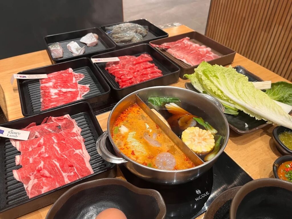 6. YOU&I Premium Suki Buffet - 9 ร้านอาหารญี่ปุ่นในสยามเซ็นเตอร์ (Siam Center) พิกัดเด็ดสายกินต้องแวะเช็กอิน