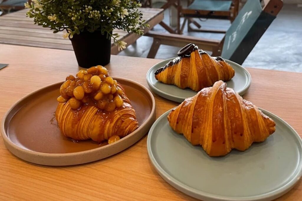 7. James Boulangerie - 15 ร้านขนมปัง แป้งนุ่ม กลิ่นหอมกรุ่น อบสดใหม่ทุกวัน