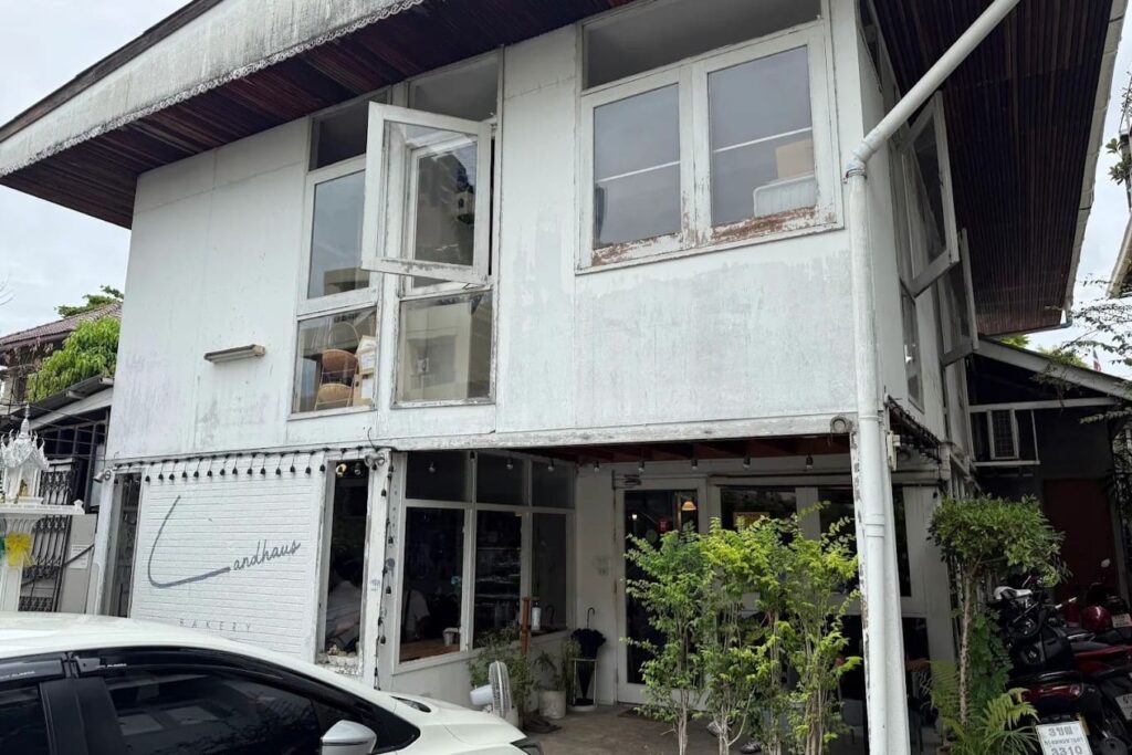8. Landhaus Bakery - 15 ร้านขนมปัง แป้งนุ่ม กลิ่นหอมกรุ่น อบสดใหม่ทุกวัน