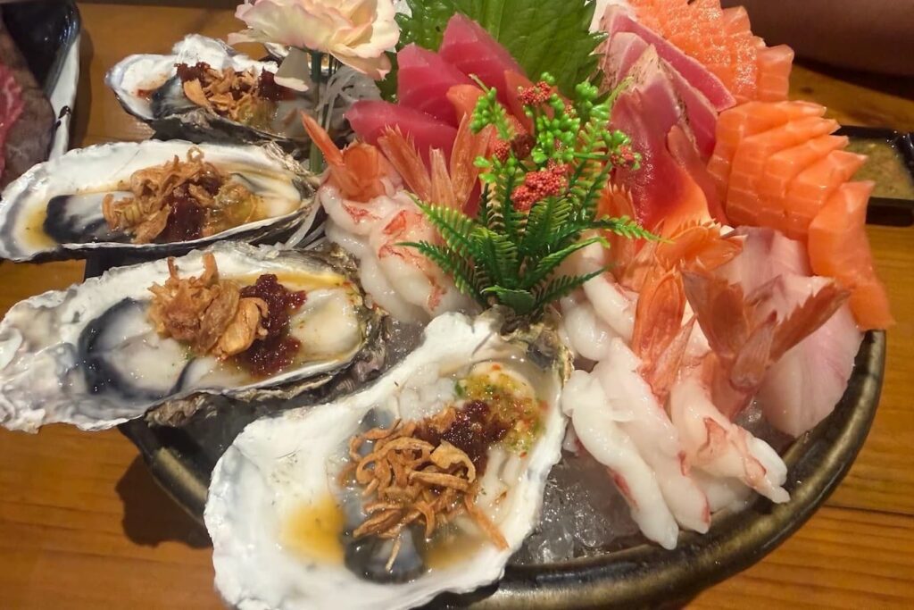 9. Takeshi Gold Korat - 10 ร้านอาหารญี่ปุ่นในโคราช (Korat) รวมร้านอร่อยน่าแวะในเมืองย่าโม