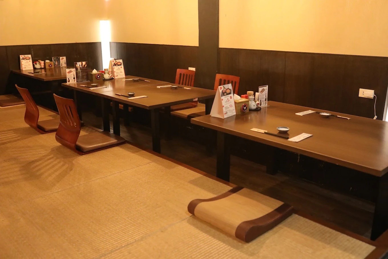Yuna japanese restaurant ยูนะ ยูนา ร้านอาหารญี่ปุ่น อาหารญี่ปุ่น ซูชิ นานา