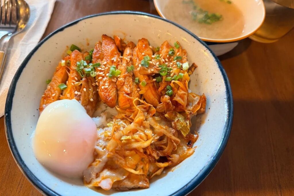 1. Lust Ramen - 7 ร้านราเมง (Ramen) ย่านอารีย์-สะพานควาย น้ำซุปเป็นเอกลักษณ์ อร่อยจนต้องไปซ้ำ
