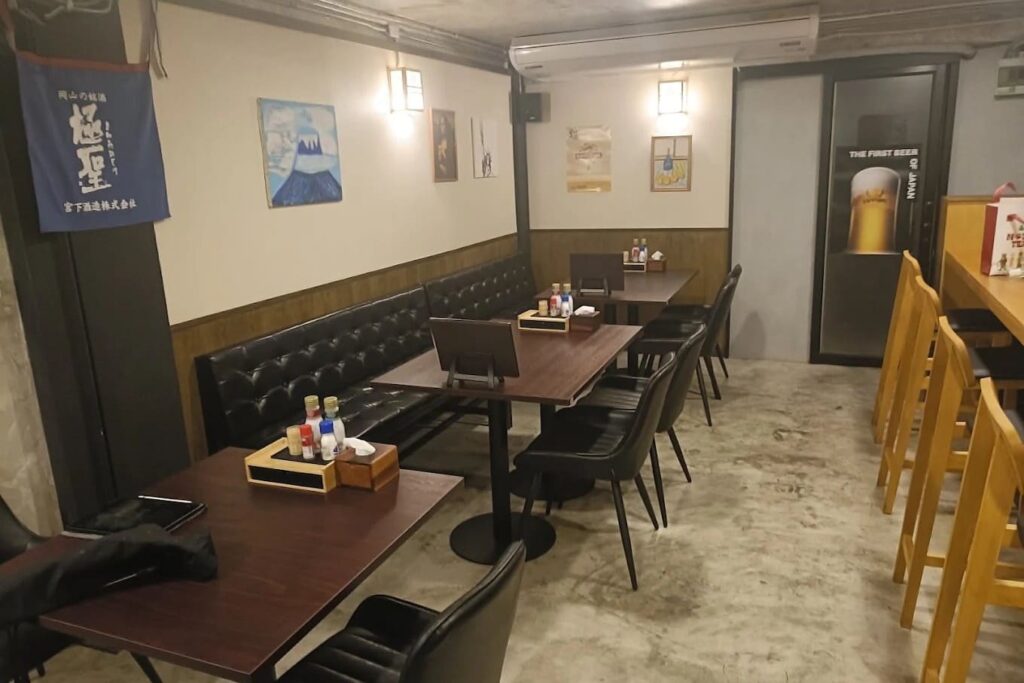 1. SUNNY MAN Naradhiwas - 9 ร้านอิซากายะ (Izakaya) ย่านสาทร เช็กอินร้านนั่งชิลหลังเลิกงาน บรรยากาศดี