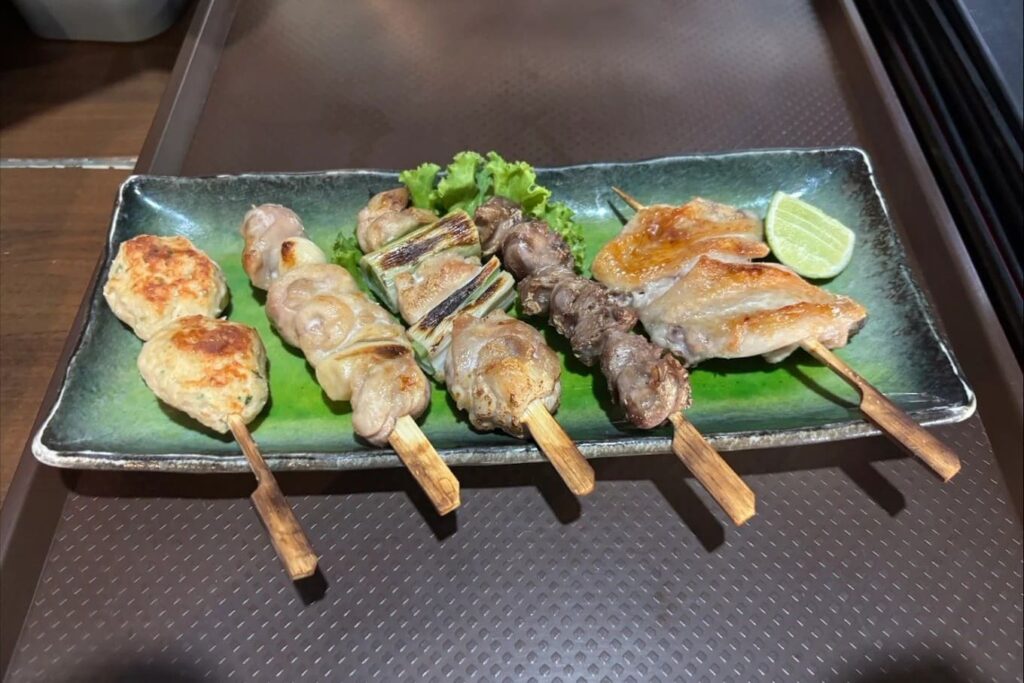 1. Shakariki 432 The Street Ratchada - 9 ร้านเมนูซูชิ (Sushi) ย่านรัชดา สด อร่อย คุ้มราคา สายอาหารญี่ปุ่นต้องปักหมุด