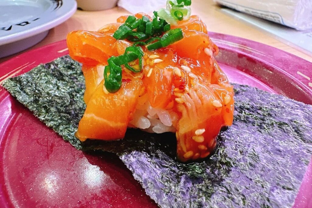 1. Sushiro - 9 ร้านอาหารญี่ปุ่นในยูเนี่ยน มอลล์ (Union Mall) อัปเดตล่าสุด อร่อยคุ้ม เดินห้างเสร็จแวะกินได้เลย