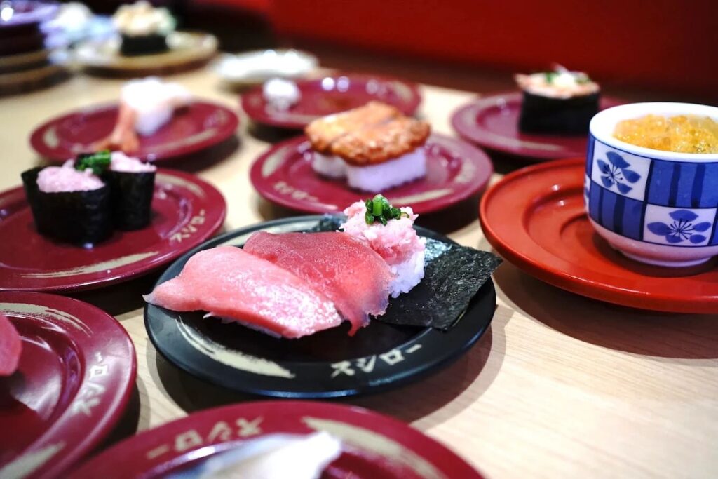1. Sushiro - 15 ร้านอาหารญี่ปุ่น เดอะมอลล์ งามวงศ์วาน (The Mall Lifestore Ngamwongwan) มื้อด่วนหรือมื้อใหญ่กับครอบครัวก็