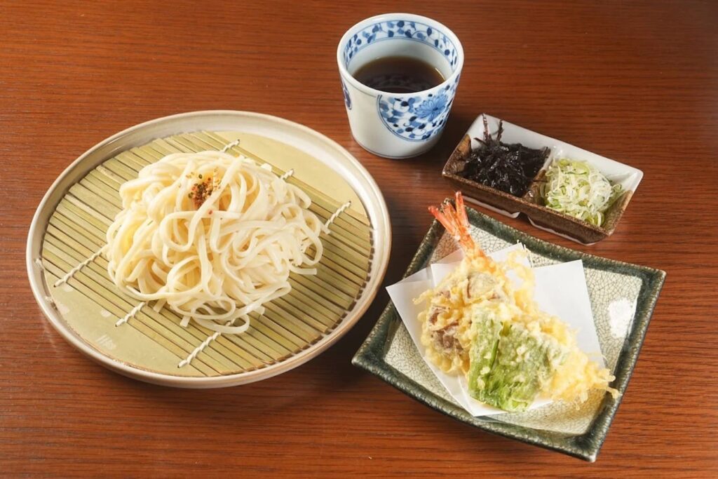 1. Tokyo Highball Robata to Kamameshi - 5 ร้านอาหารสไตล์ญี่ปุ่น โซน Groove เซ็นทรัลเวิลด์ (Central World) พิกัดอร่อยใจกล