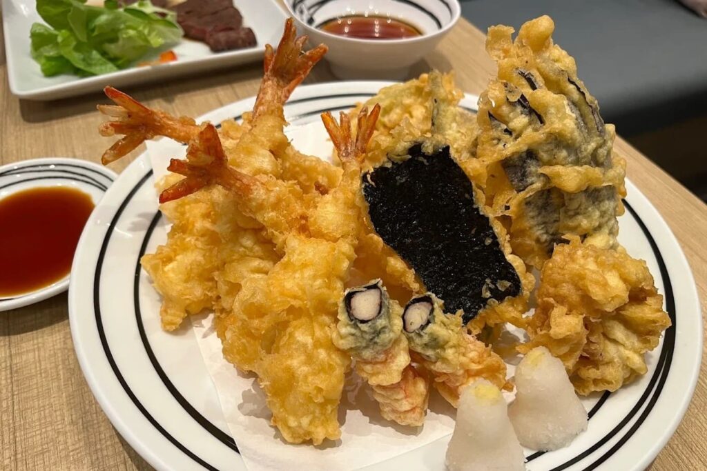 10. Fuji Restaurant - 15 ร้านอาหารญี่ปุ่น เดอะมอลล์ งามวงศ์วาน (The Mall Lifestore Ngamwongwan) มื้อด่วนหรือมื้อใหญ่กับค