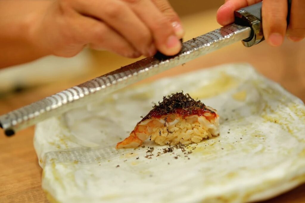 10. GENBU Sushi Bar & Izakaya - 10 ร้านอาหารญี่ปุ่น เมเจอร์รัชโยธิน และอเวนิวรัชโยธิน อร่อยฟิน หลากสไตล์