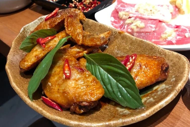 10. Gyu-Kaku Japanese BBQ Restaurant - 10 ร้านอาหารญี่ปุ่น เซ็นทรัลนอร์ทวิลล์ (Central Northville) แหล่งของกินใหม่ของชาว