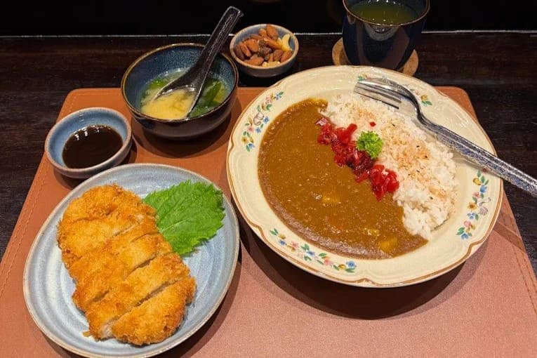 10. Izakaya Saino - 10 ร้านอิซากายะ (Izakaya) เอกมัย บรรยากาศสุดชิล นั่งดื่มฟิน กินเพลินหลังเลิกงาน