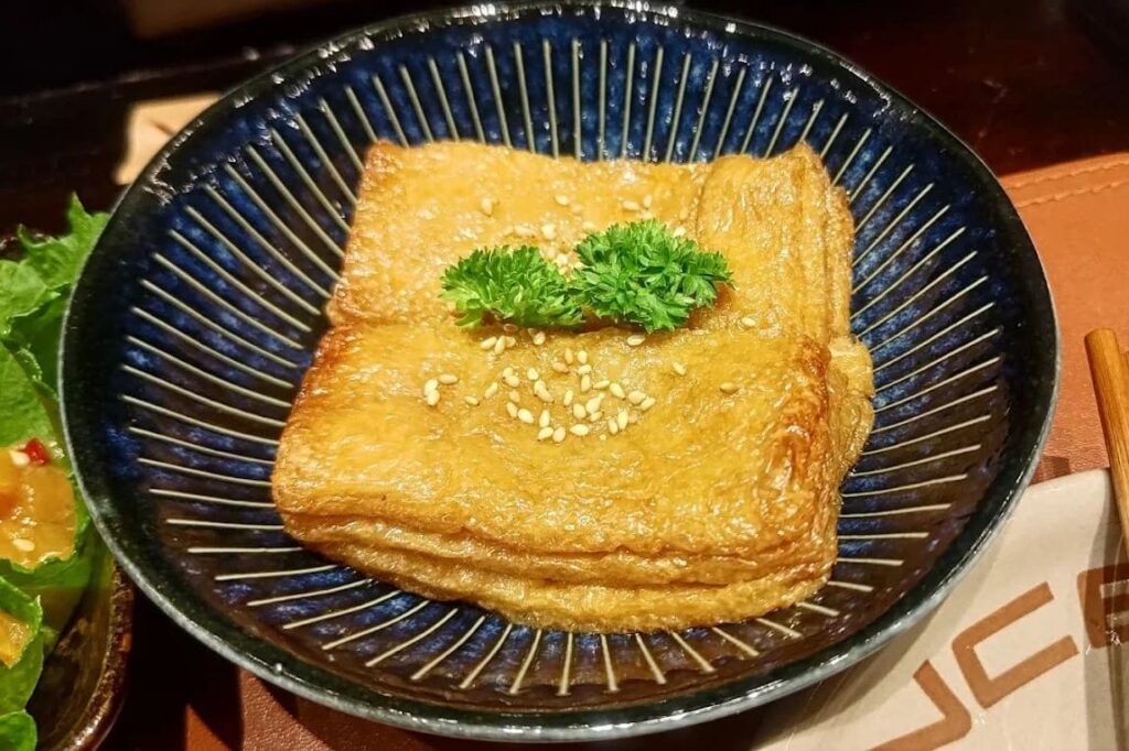 10. Izakaya Saino - 10 ร้านอิซากายะ (Izakaya) เอกมัย บรรยากาศสุดชิล นั่งดื่มฟิน กินเพลินหลังเลิกงาน